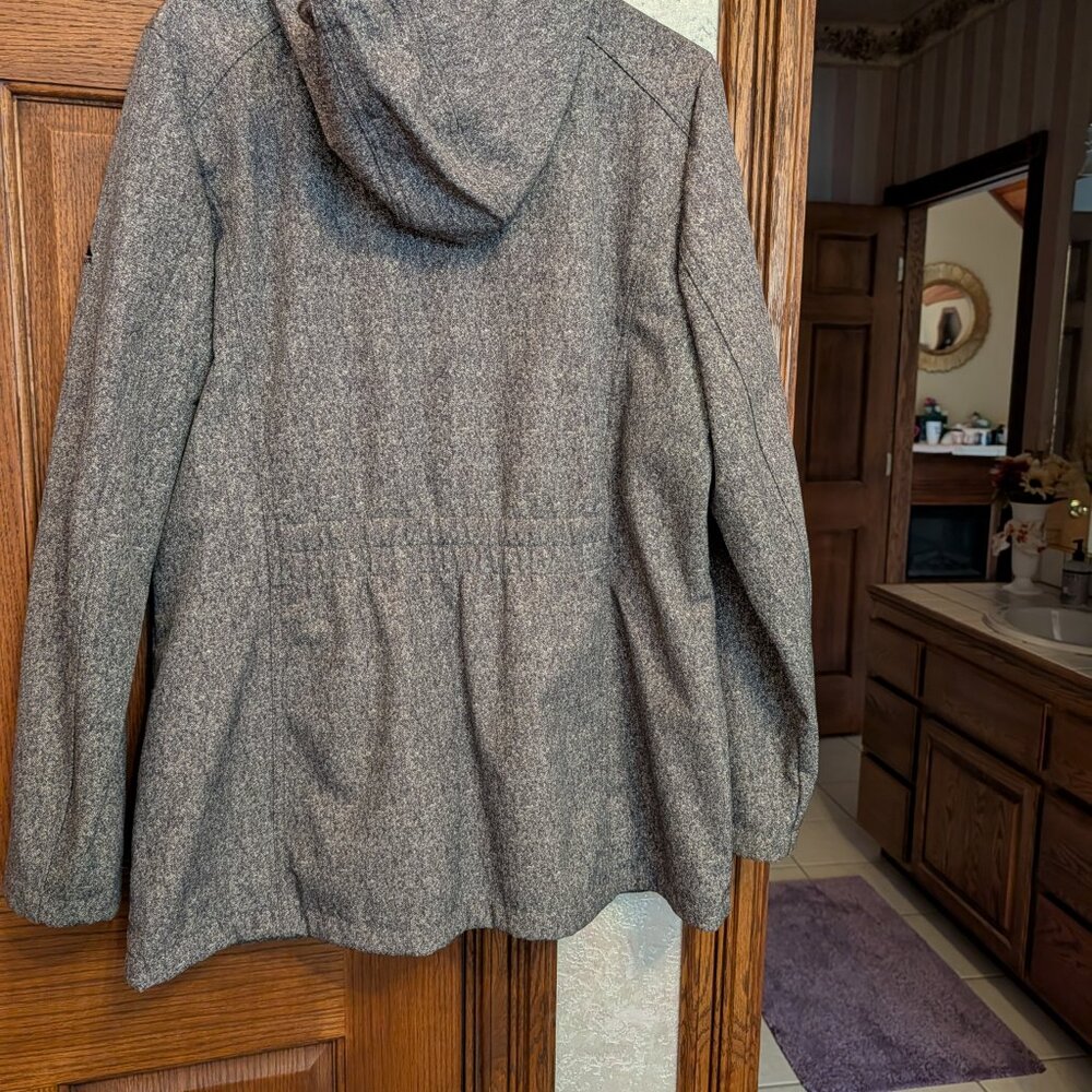 Coat - Picture 2 of 2